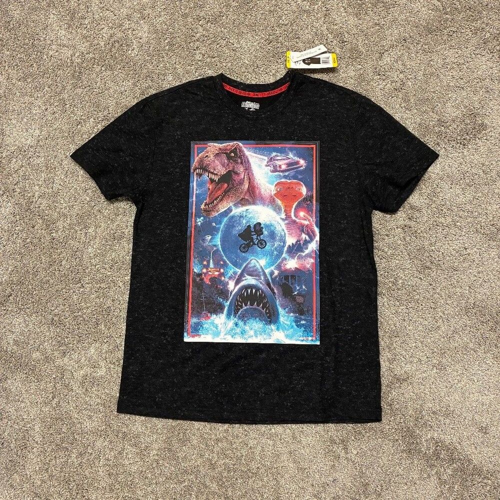 Universal Extraordinary T-Shirt Adult Medium Black Jaws ET Jurassic Park NWT